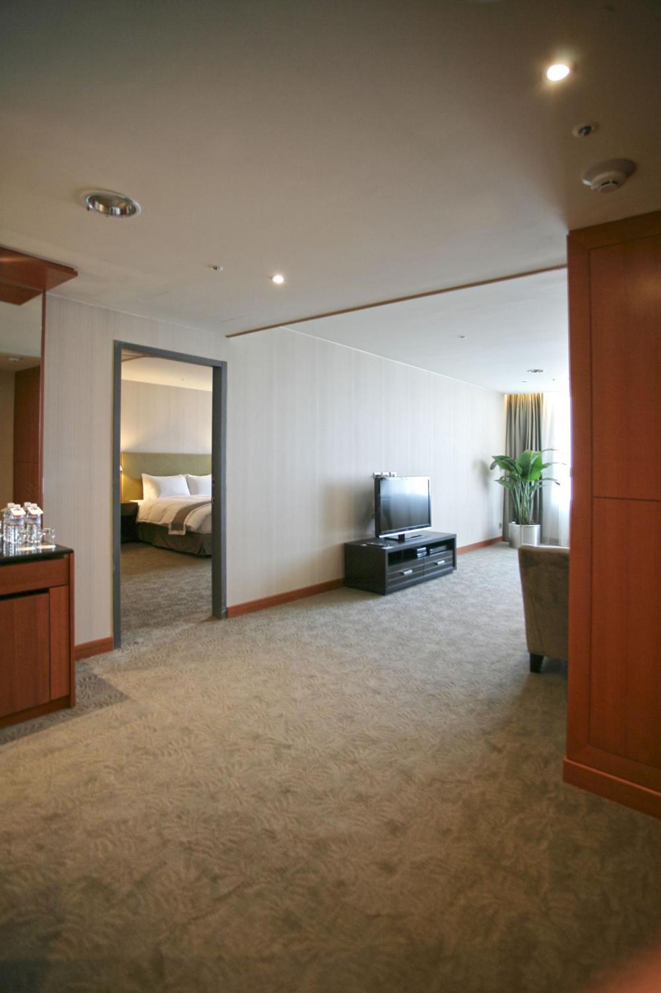 Taichung Harbor Hotel Wuqi Zimmer foto